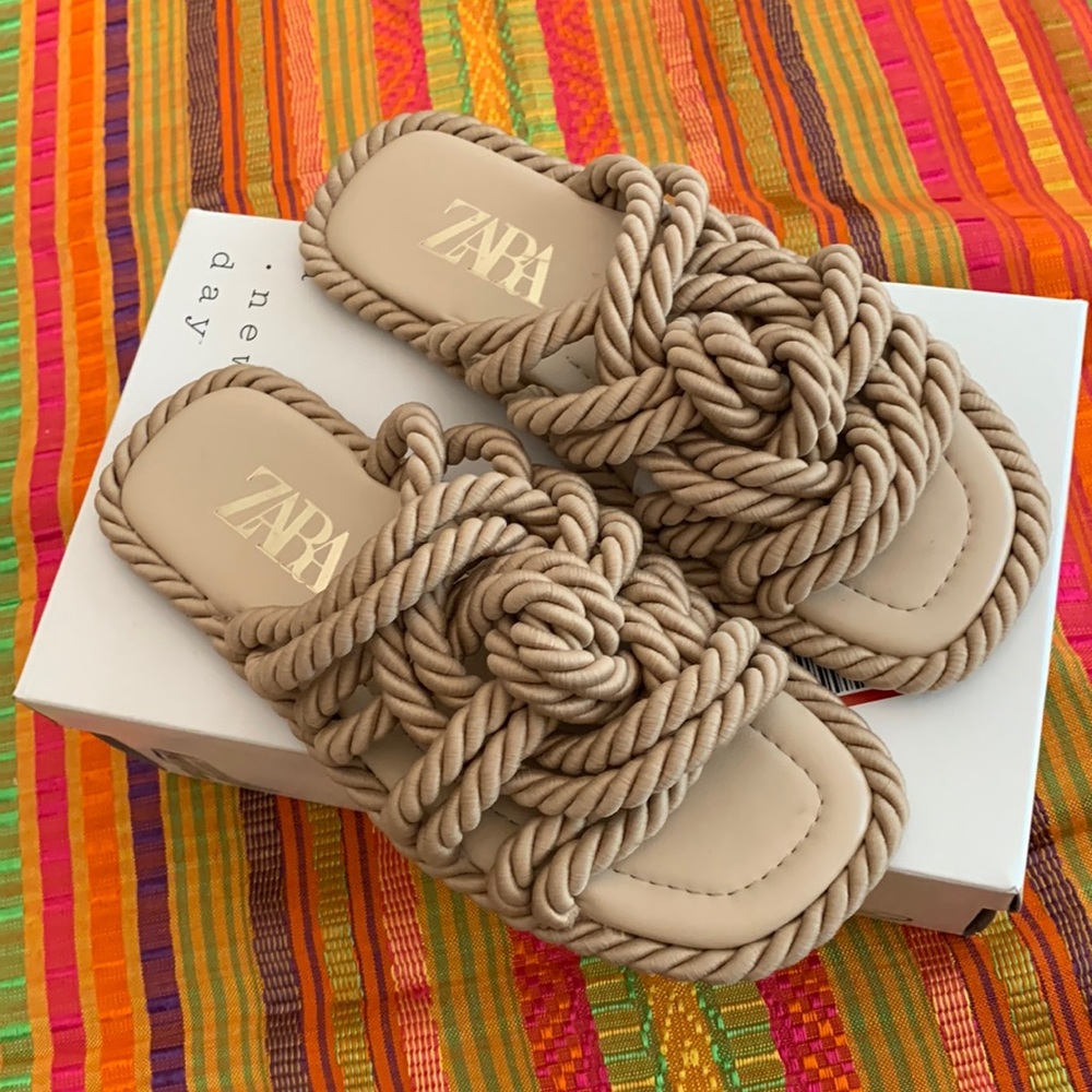 Zara knotted sandal
